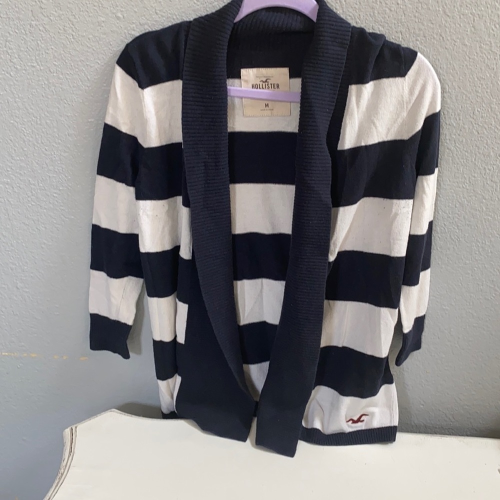 Hollister quarter sleeve striped cardigan Sz. M